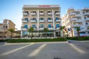 Class Hotel, Ксамил