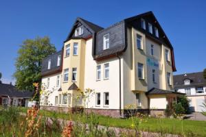 Ferien Appartements am Berghotel Oberhof (ex Parkhotel), Оберхоф