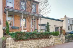 DC Apartment: 2 Mi to National Mall!, Вашингтон
