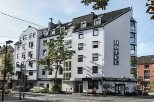 Hotel «Am Spichernplatz», Дюссельдорф