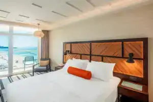 Renaissance Tel Aviv Hotel, Тель-Авив