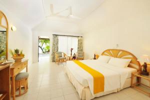 Holiday Island Resort, Маамигили