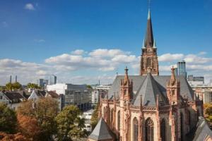 Living Hotel Düsseldorf, Дюссельдорф