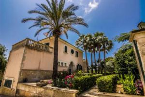 Villa With 5 Bedrooms in Ses Salines, With Private Pool, Enclosed Gard, Колониа Сант Жорди