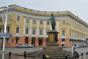 Apartment for Rent on Deribasovskaya street