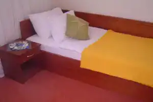 Hotel «Mediteran Ulcinj», Ульцинь