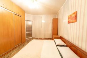 Apartments Kutuzova, Киев