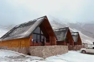 Kera cottages kazbegi, Казбеги