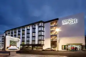 Neat Hotel Avenida, Понта-Делгада