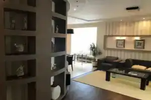 Апартаменты в Киеве на ул. Черновола, 2