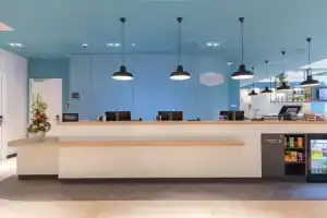 Отель «Hampton By Hilton Utrecht Centraal Station», Утрехт