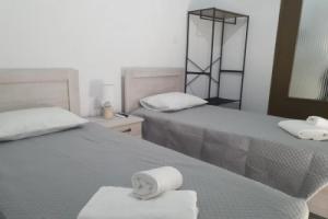 Callisto room 3, Ано-Сирос