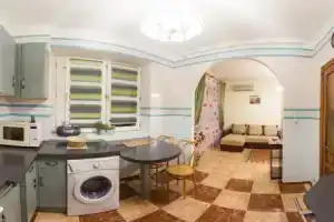 Апартаменты в Киеве на ул. Павловской, 4-8