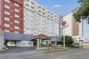 Отель «Fiesta Inn Guadalajara Expo», Гвадалахара
