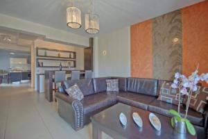 Cabanavillas Casablanca by MediterraneanVillas, Агиа Марина