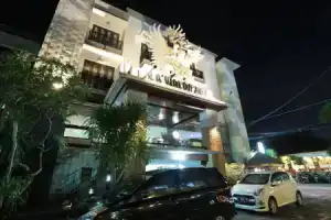 La Walon Hotel, Кута
