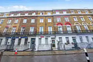 Отель «Oyo London 24 Sussex», Лондон
