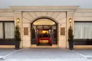 Starhotels Metropole, Рим