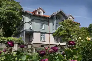 hotel-21, Швебиш-Халль
