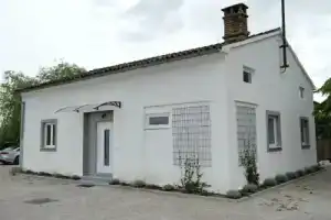 Hotel «Bio», Копер