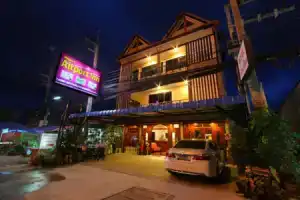 Отель «Phuket Airport Inn», Най Янг