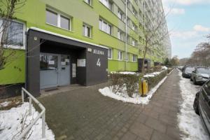 Apartment Close to the Park by Renters, Вроцлав