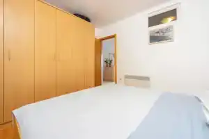 Apartments Petak, Цриквеница