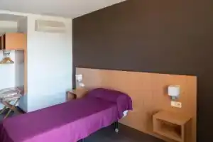 Hostal «Mediterranea», Мадрид