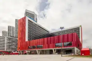 Hotel «Ilunion San Mamés», Бильбао