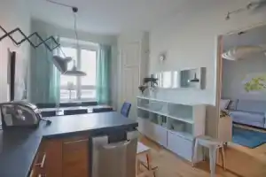 Self check-in: Kallio City apartment 50m2, Хельсинки