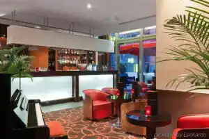 Отель «Crowne Plaza Lyon Parc de la Tête d'Or», Лион