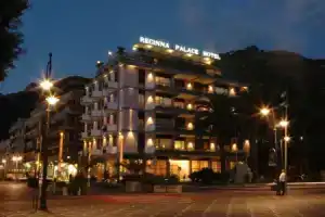 Reginna Palace Hotel, Майори