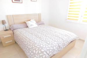 Apartamento Gran Lago - A129, Эмпуриабрава