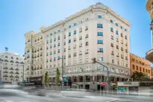 Hotel «Madrid Gran Via 25, Affiliated by Meliá», Мадрид