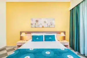 Palladium Hotel, Криопиги