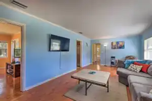 Lakeland Home w/ Large Backyard ~ 1 Mile From Fsc!, Лейклэнд