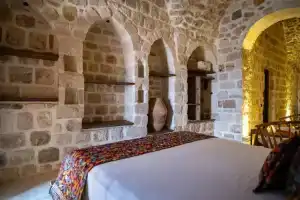 Mezova Otel, Мардин