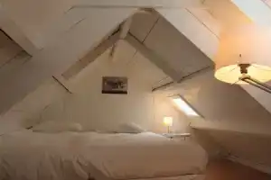 Hip Summer House in the Centre of Artists' Village Bergen With Terrace, Берген