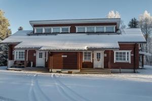 Lepolinna b Kuopio in Kuopio, Тахковуори