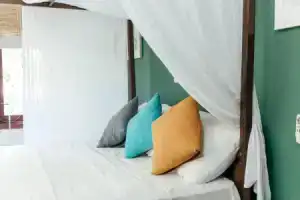 Мини-отель «Bedspace», Унаватуна