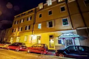 Omir Bed & Breakfast, Пула