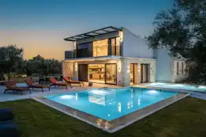 Torretta Villas, Лигия