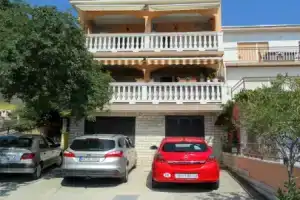 Crikvenica Apartments and Rooms With Sea View, Цриквеница