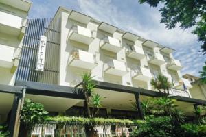 Hotel «Arlino», Римини