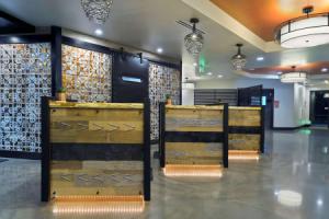 Oxford Suites Paso Robles, Пасо-Роблс