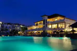 Апарт-отель «Regency Country Club, Suites», Плайя де лас Америкас