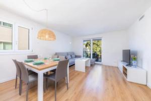 Duplex Las Palmeras iii, Кала-Бона