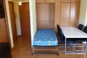 Apartment with side seaview 60 meters from sea, Торревьеха