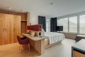 Vinea - Suites & Apartments, Мерано