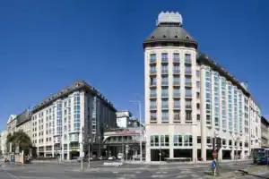 Mercure Budapest Korona, Будапешт